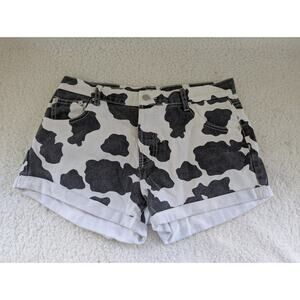 Adika Cow Print Shorts SZ 10 Western, Fair, Farmers Market.